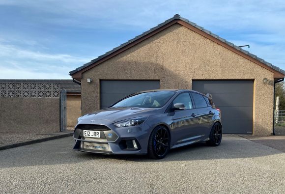 Side Skirts Diffusers Ford Focus RS Mk3 Gloss Black, Our Offer \ Ford \  Focus \ RS \ Mk3 [2015-2018]